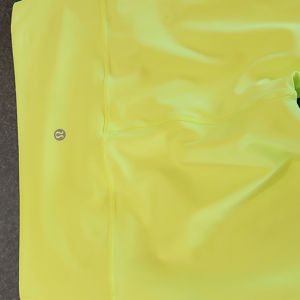 Like new lululemon aligns